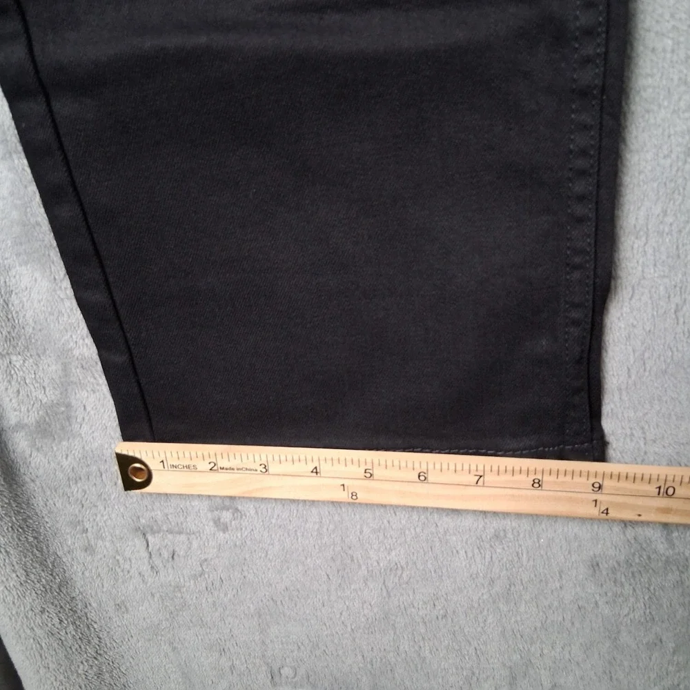 Levis 559 Relaxed Straight Jeans Mens 36x30 Black Denim Pants Classic Fit NWOT